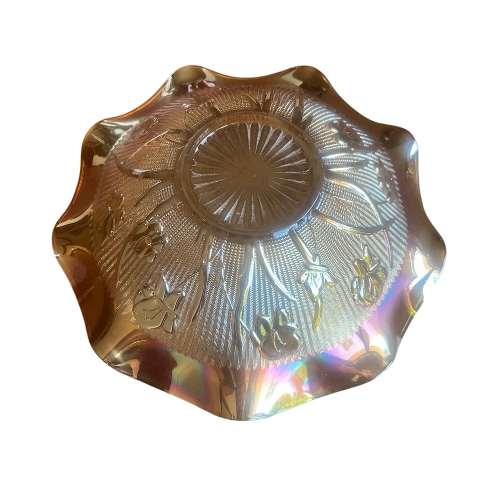 Vintage Jeanette Iris & Herringbone Carnival Glass bowl with a ruffled edge - Picture 2 of 7